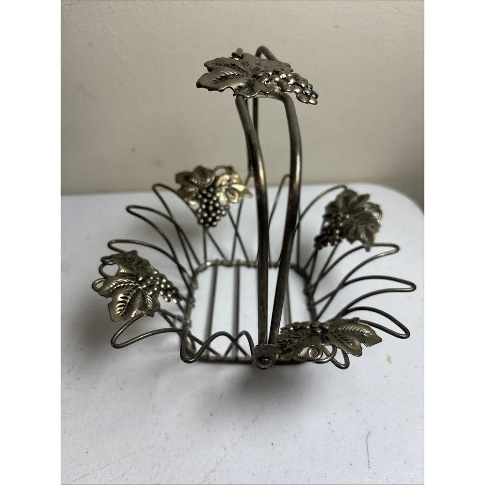 Studio Silversmiths Silver Plated Condiment  Basket W Handle Grapes Leaves
